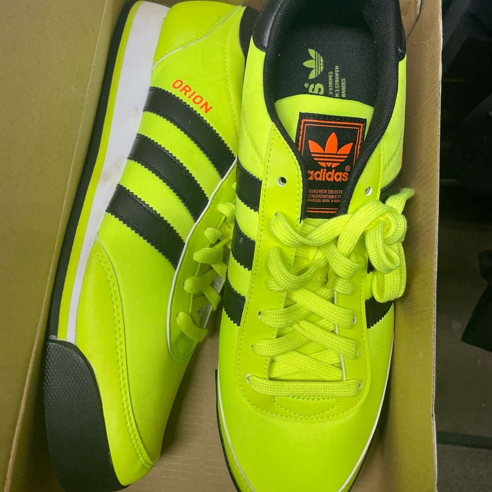 NEW Adidas originals Orion 2